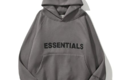 Essentials Hoodie for Layering – Basic Wardrobe Staple