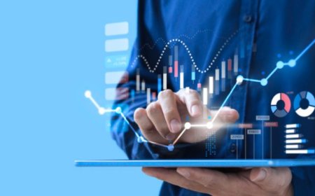 Understanding the Role of Training in Data Visualization