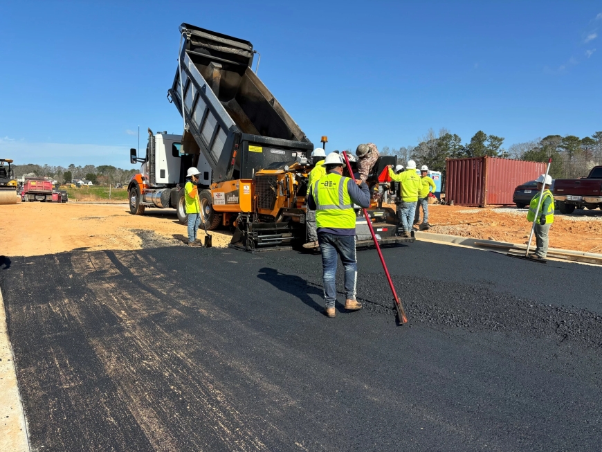 Finding the Best Asphalt Paving Near Me for Quality Installation in Acworth