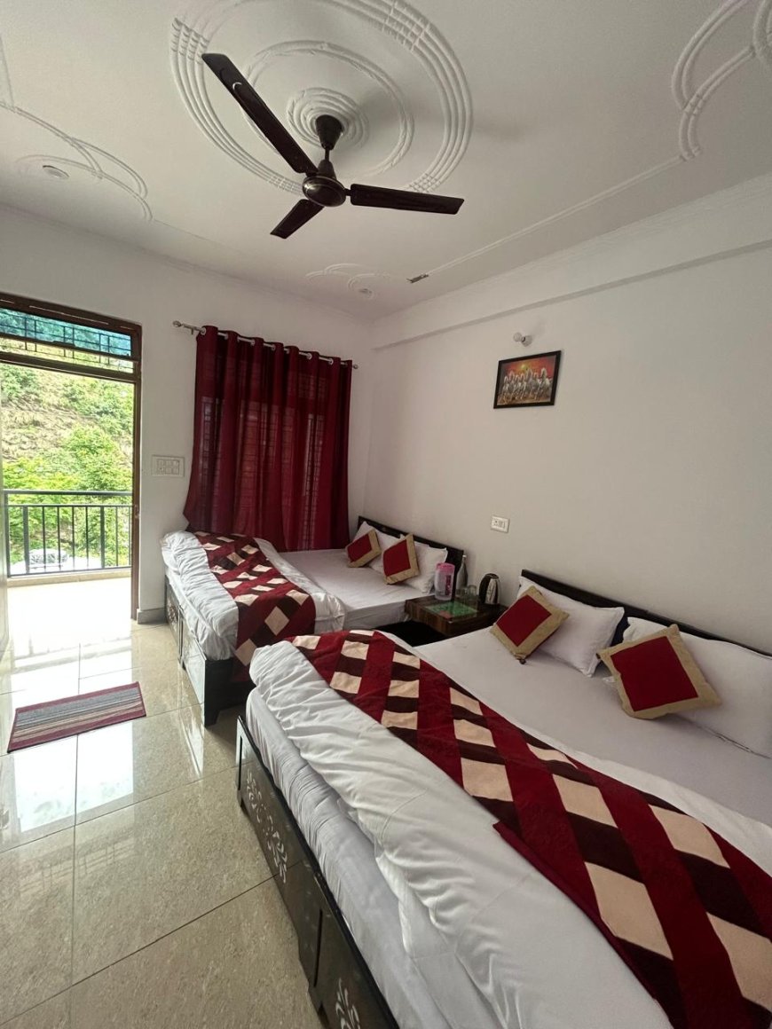 Char Dham Hotels Near Temples: Stay Close to the Spiritual Sites