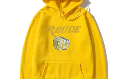 Rhude Clothing: Where Luxury Meets Streetwear — A Deep Dive into the Rhude Hoodie Phenomenon