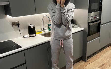 Syna World: The Culture-Shifting Brand Behind the Iconic Tracksuit