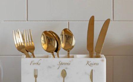 Buying Guide: Must-Have Kitchen Decor Items for Modern Homes