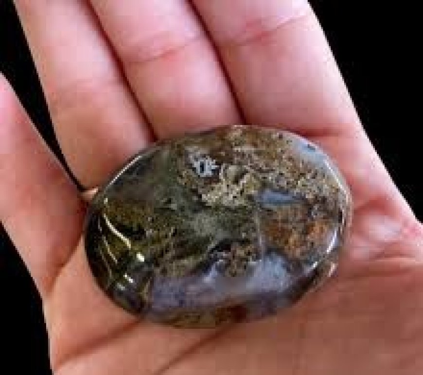Healing with Moss Agate: Chakra Connections Explained